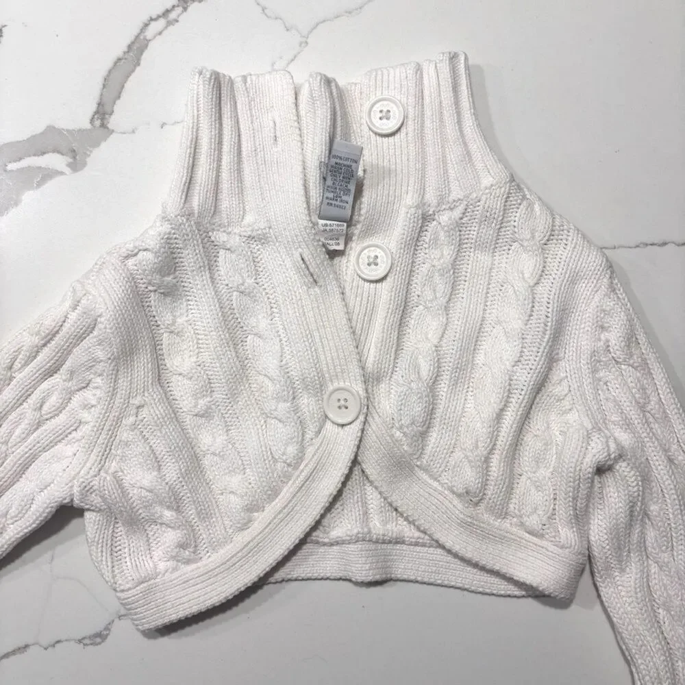 GAP | Girls Ribbed Cream Knit Cropped Button Sweater Size 4/5 XS